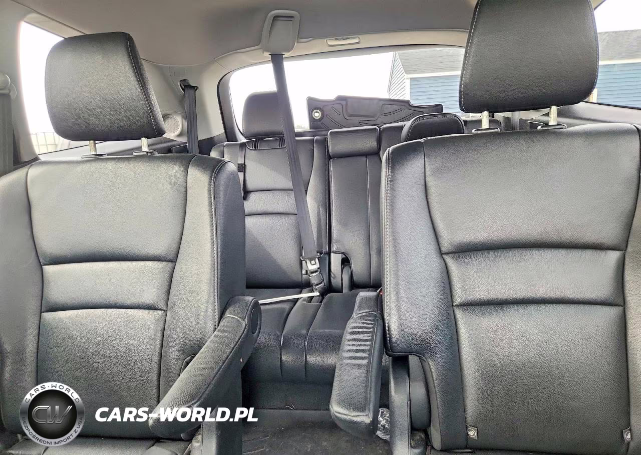2019 Honda Pilot Touring VIN:5FNYF6H60KB010593 - 10