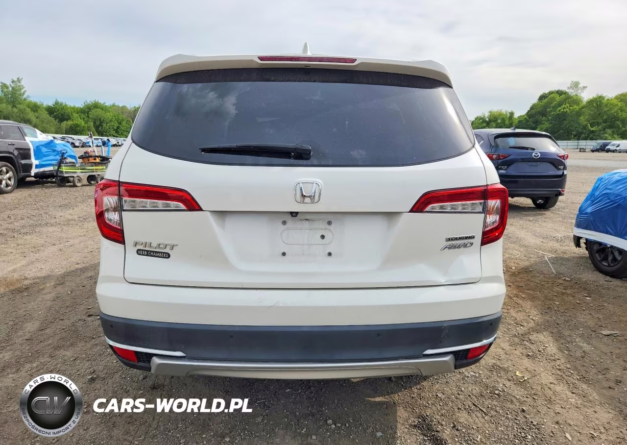 2019 Honda Pilot Touring VIN:5FNYF6H60KB010593 - 6