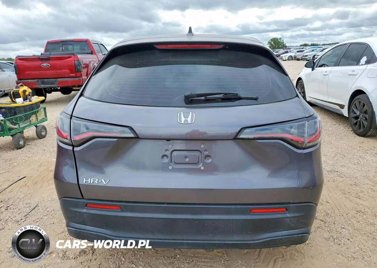 2023 Honda Hr-V Lx VIN:3CZRZ1H35PM740713 - 6