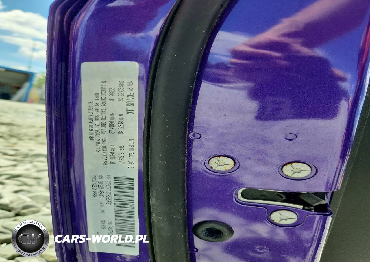 2019 Dodge Challenger R-T Scat Pack VIN:2C3CDZFJ2KH525876 - 13