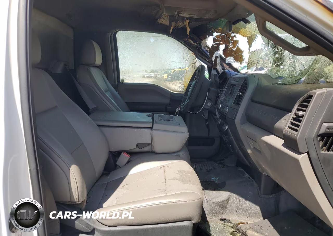 2017 Ford F350 Super Duty VIN:1FDRF3GT3HEB38035 - 10
