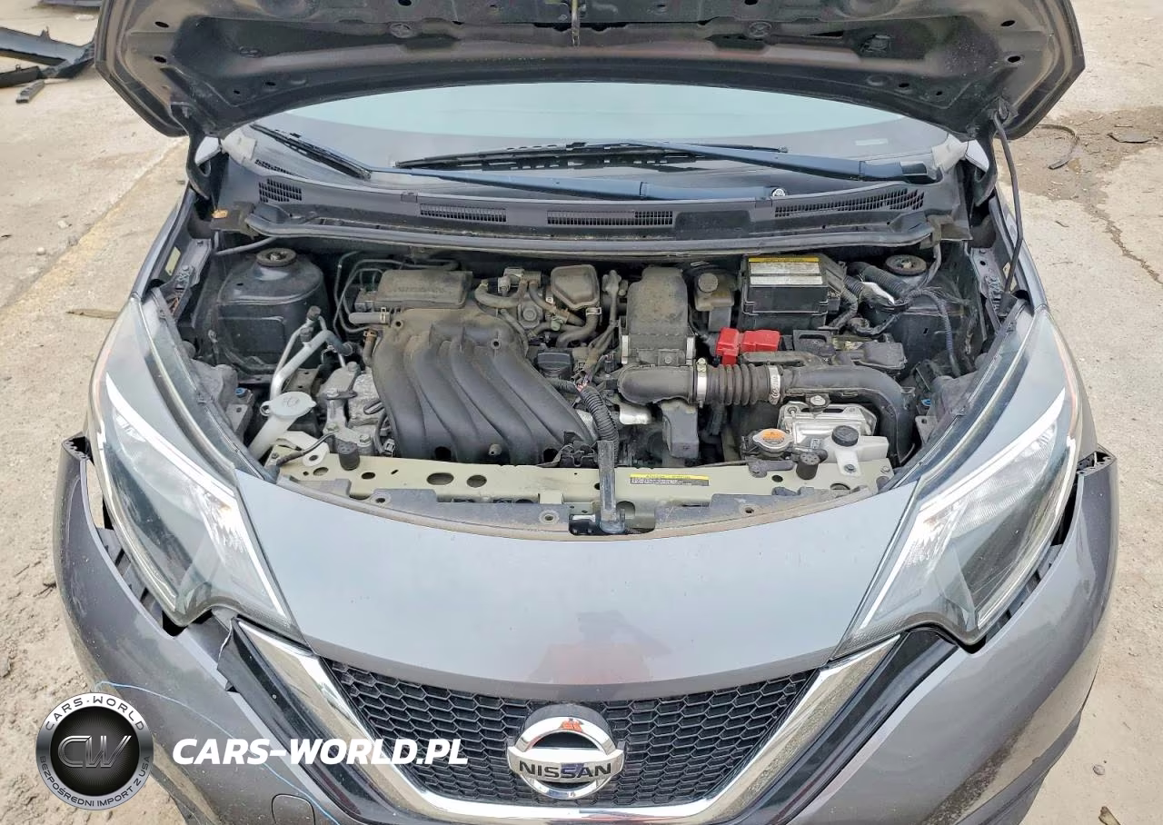 2018 Nissan Versa Note S VIN:3N1CE2CP2JL353169 - 11