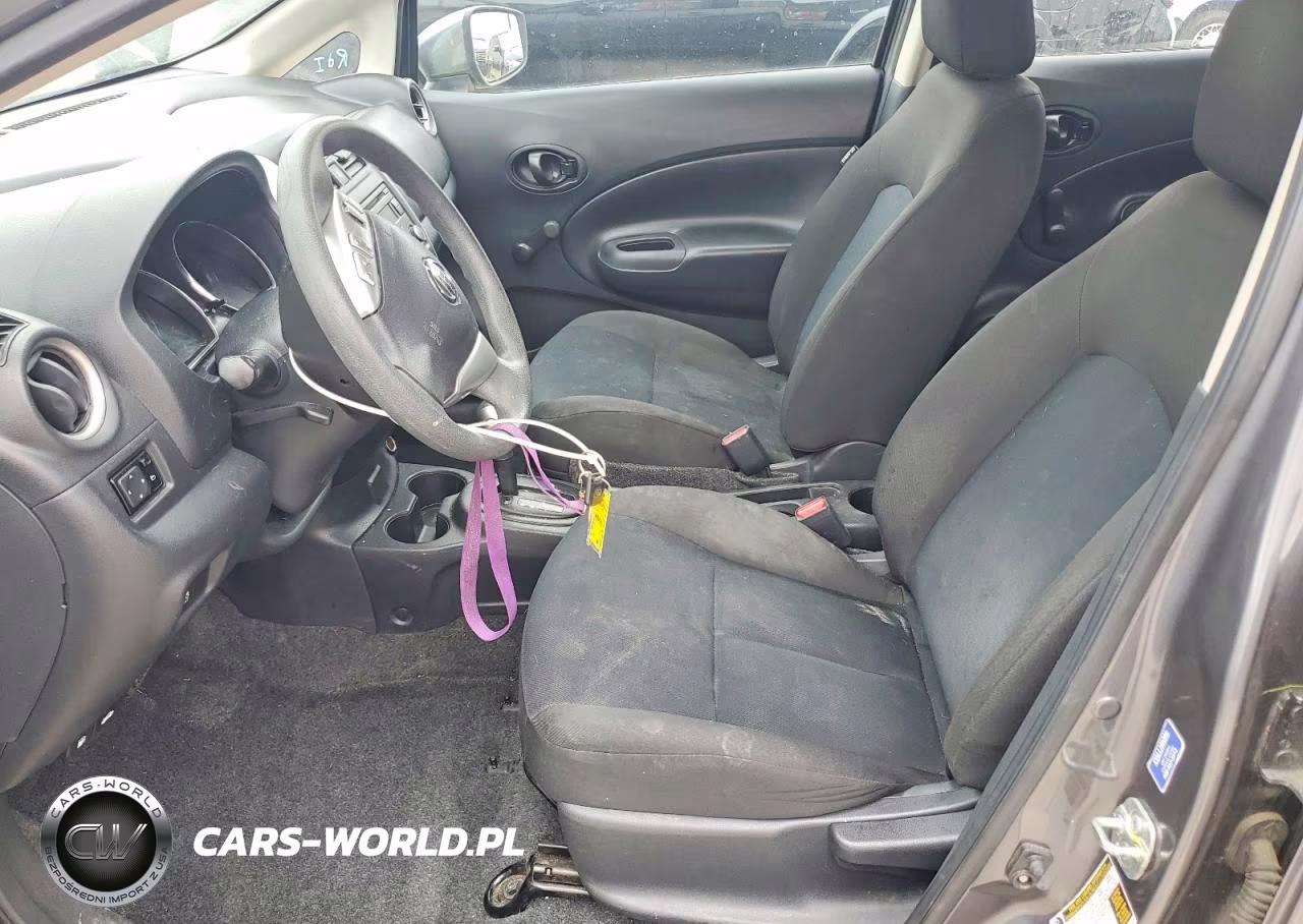 2018 Nissan Versa Note S VIN:3N1CE2CP2JL353169 - 7