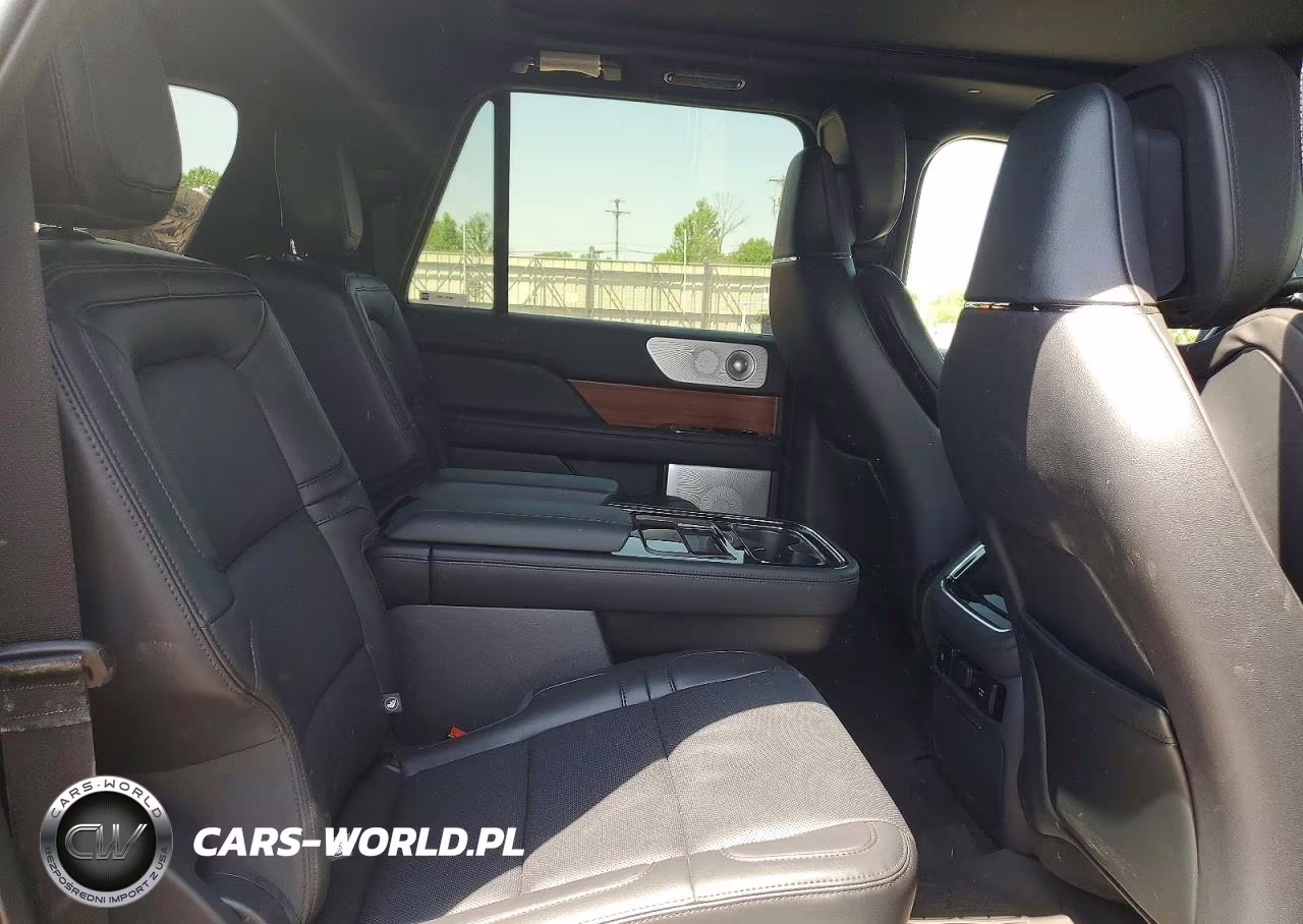 2024 Lincoln Navigator L Reserve VIN:5LMJJ3LG2REL17055 - 11
