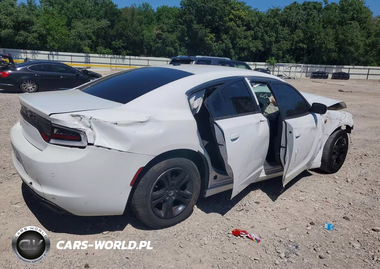 2017 Dodge Charger Se VIN:2C3CDXBG9HH654933 - 3