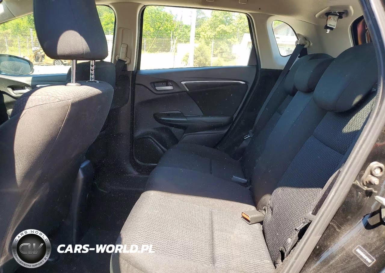 2020 Honda Fit Lx VIN:3HGGK5H48LM710487 - 10
