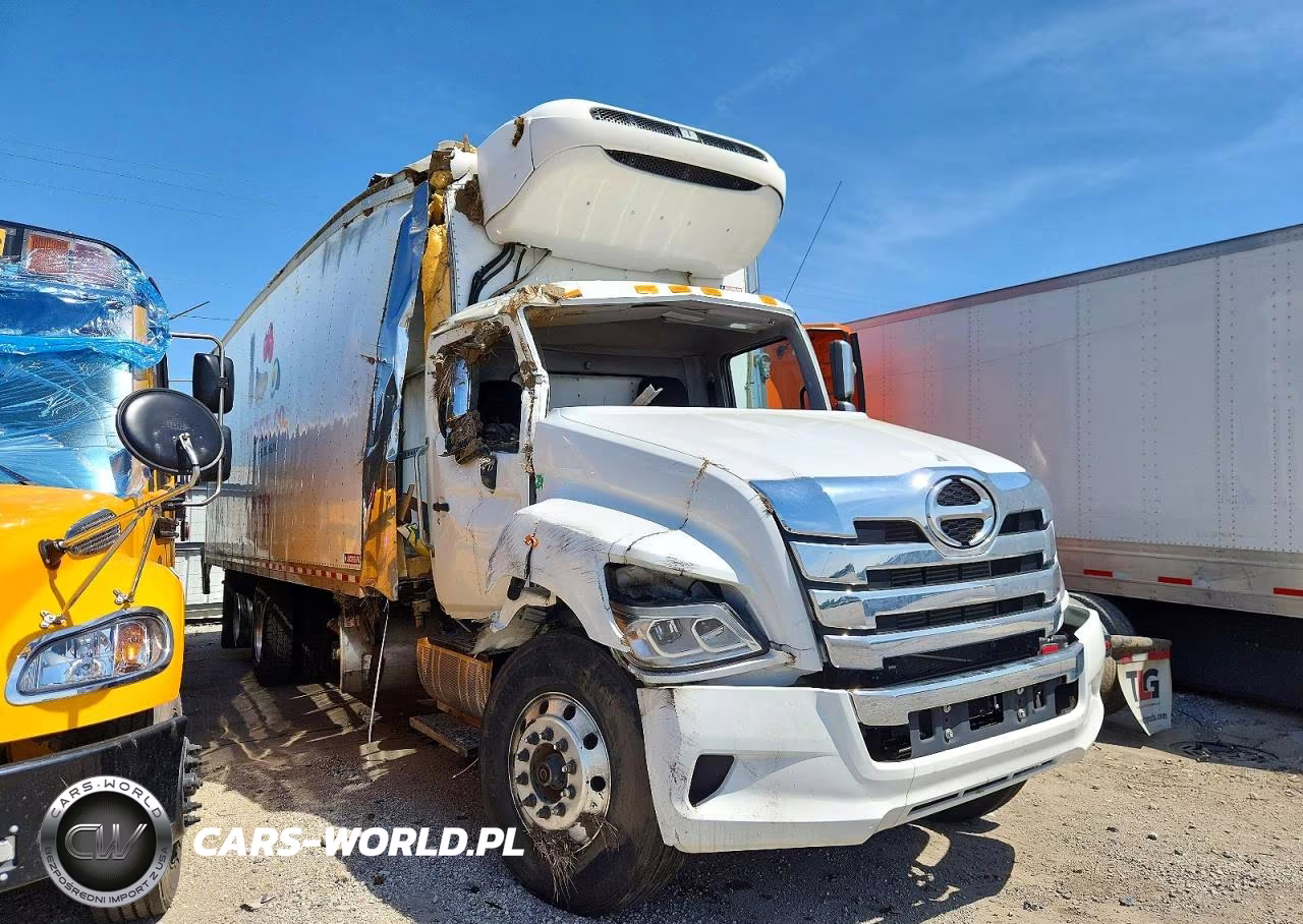 2025 Hino Hino Xl8
