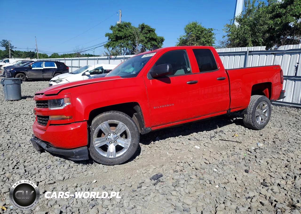2018 Chevrolet Silverado K1500 Custom – zdjęcie 1 z 12