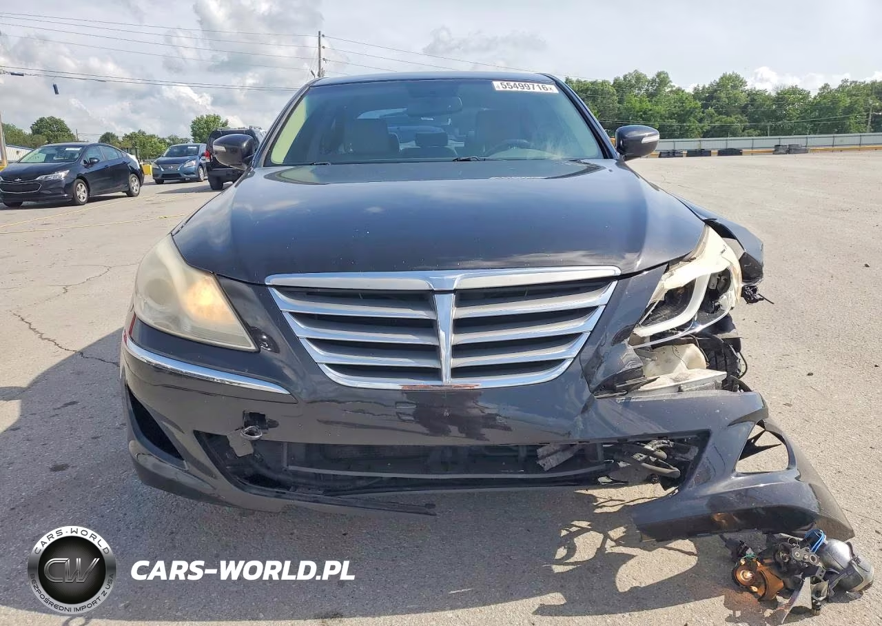2013 Hyundai Genesis 3.8L VIN:KMHGC4DD1DU243112 - 5