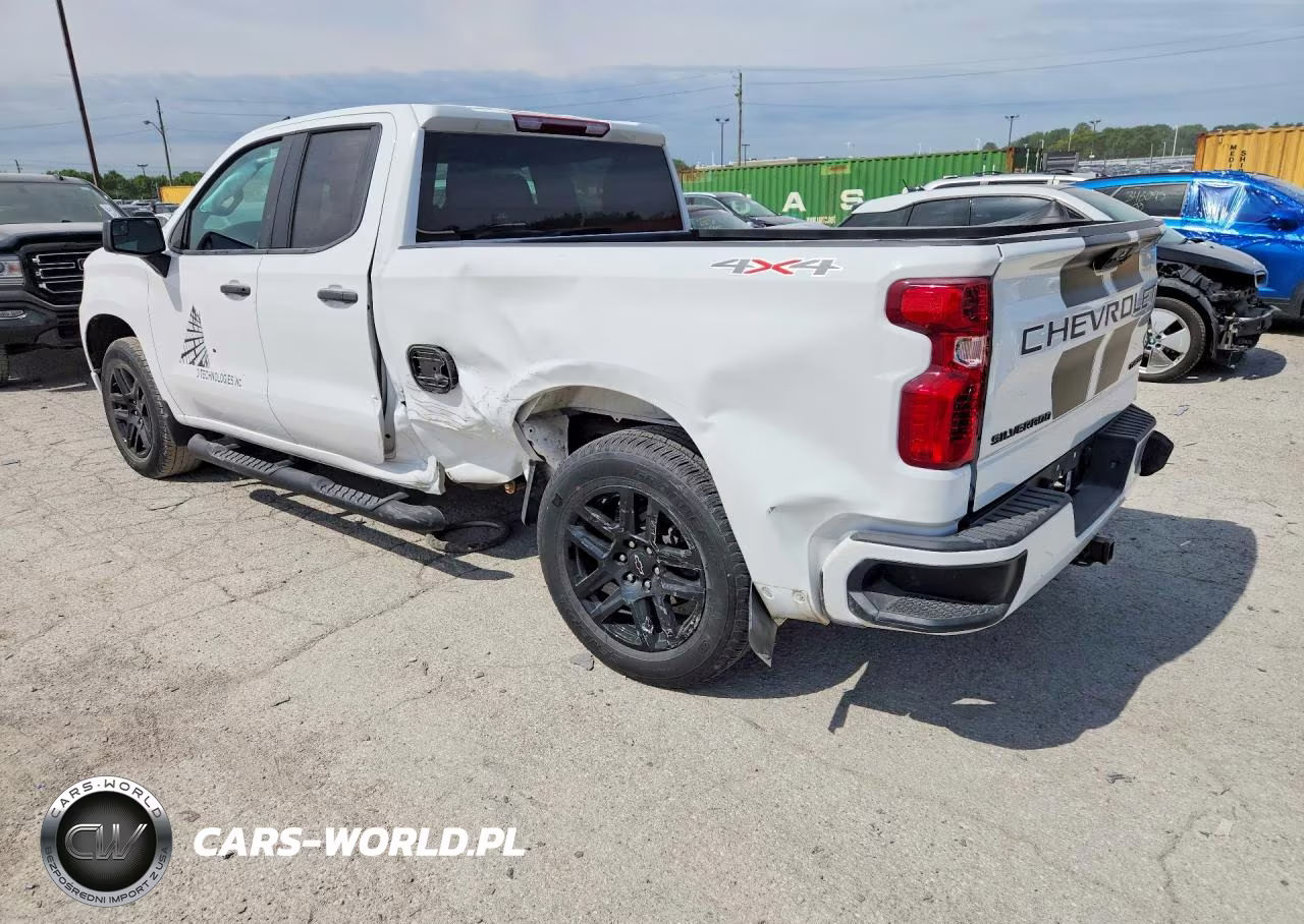 2022 Chevrolet Silverado K1500 Custom VIN:1GCRDBEK6NZ635566 - 2