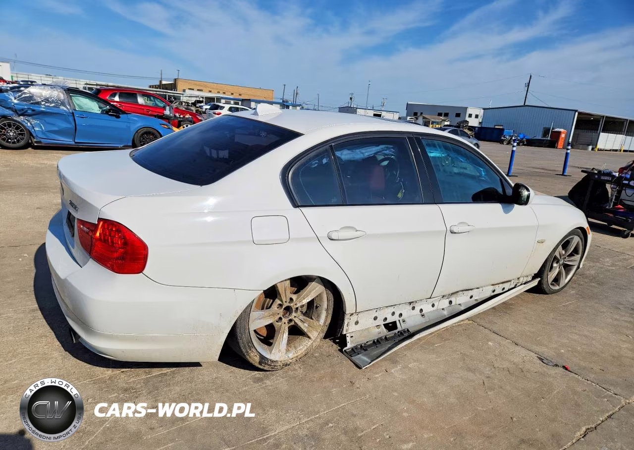 2009 BMW 335 I VIN:WBAPM77589NL86712 - 3