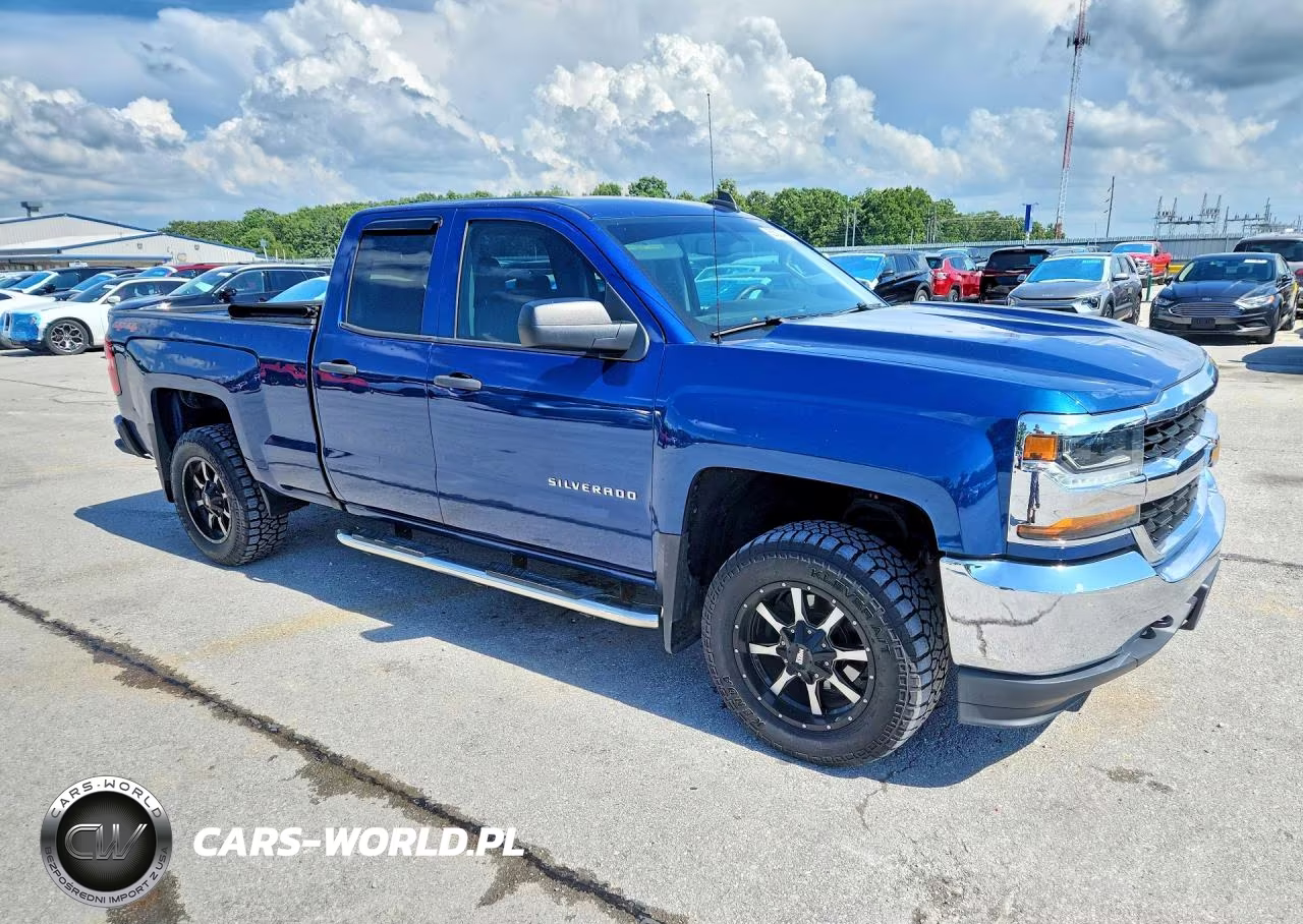 2016 Chevrolet Silverado K1500 VIN:1GCVKNEC9GZ273251 - 4