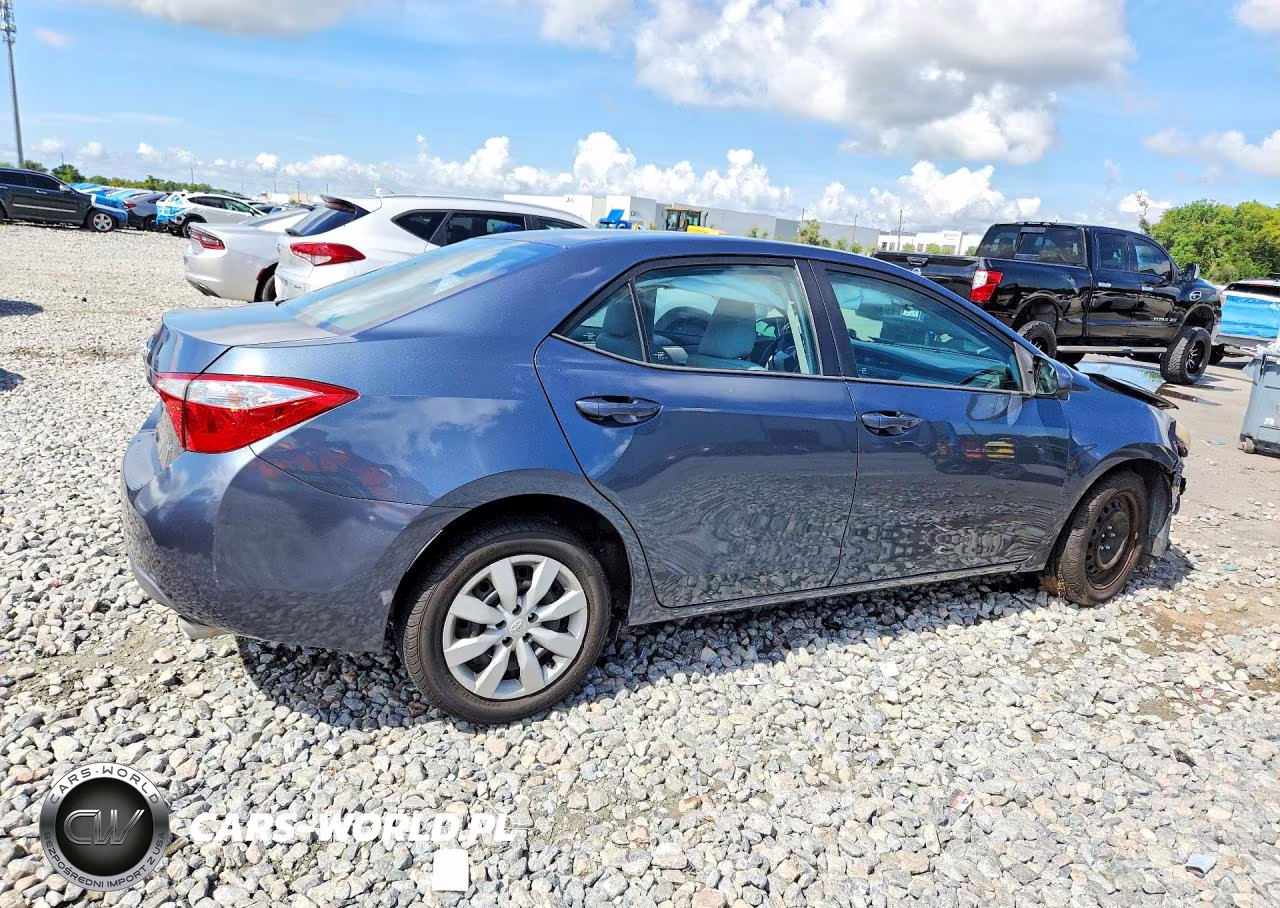 2016 Toyota Corolla Le VIN:2T1BURHE4GC551355 - 3