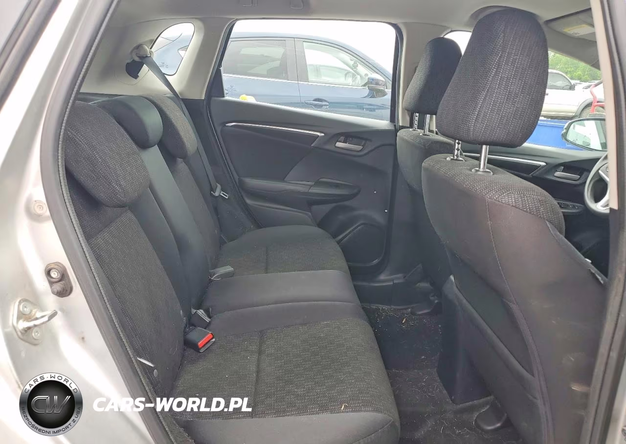 2015 Honda Fit Lx VIN:3HGGK5G5XFM786680 - 10