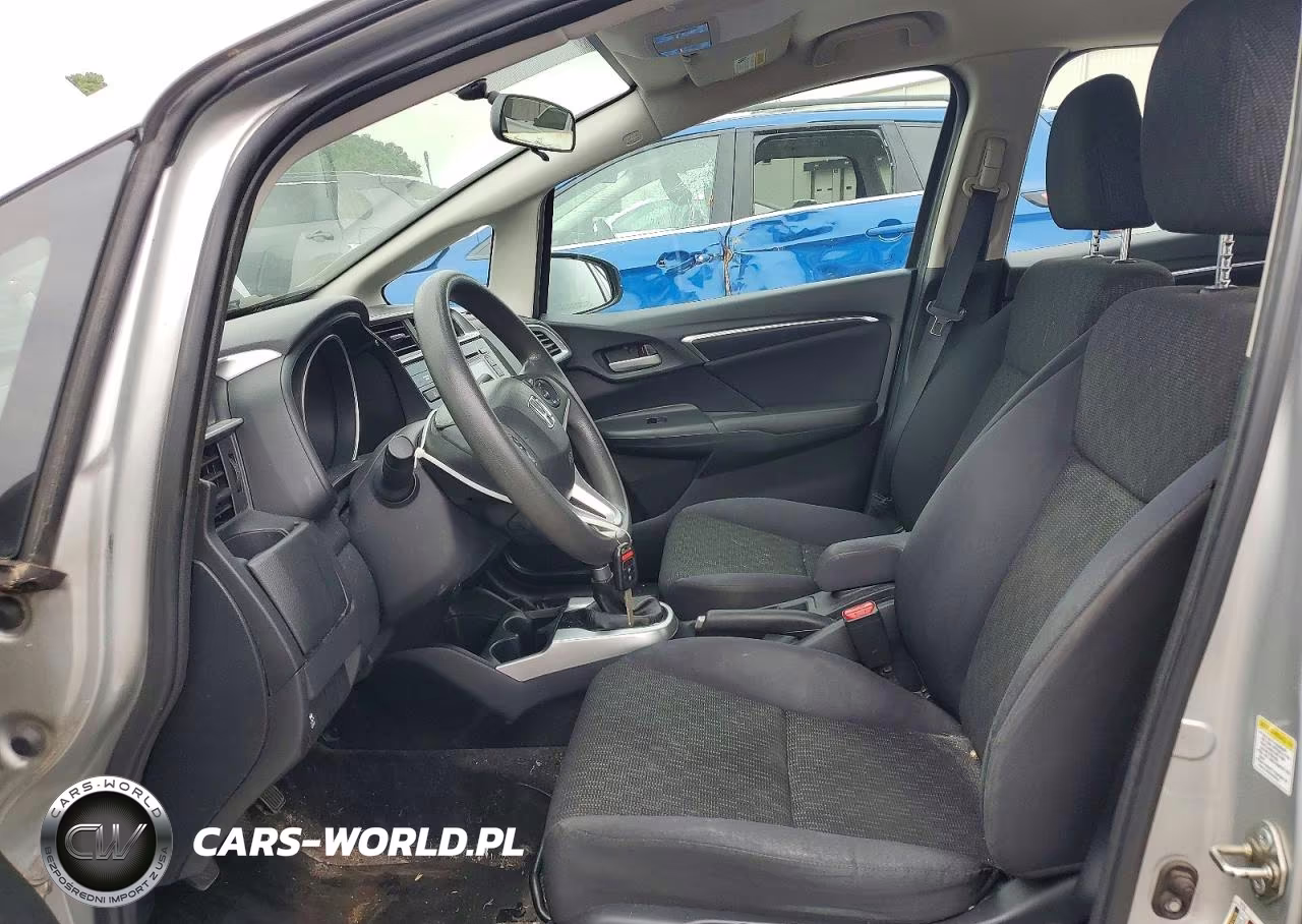 2015 Honda Fit Lx VIN:3HGGK5G5XFM786680 - 7