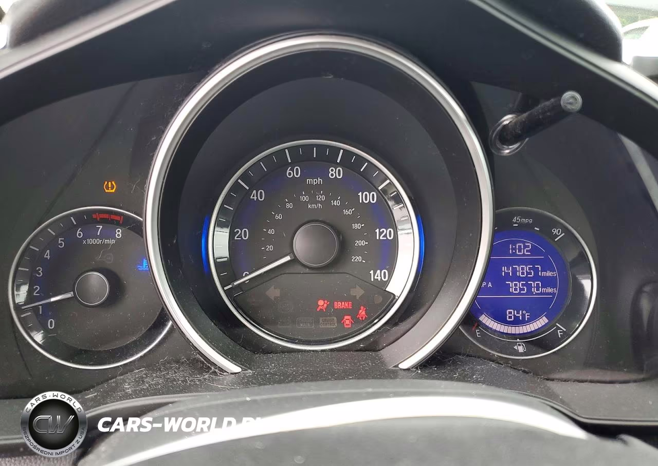 2015 Honda Fit Lx VIN:3HGGK5G5XFM786680 - 9