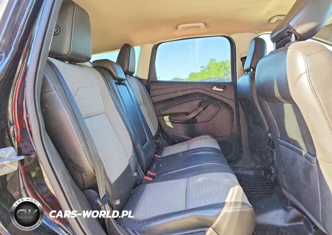 2019 Ford Escape Se VIN:1FMCU9GD4KUA50910 - 11