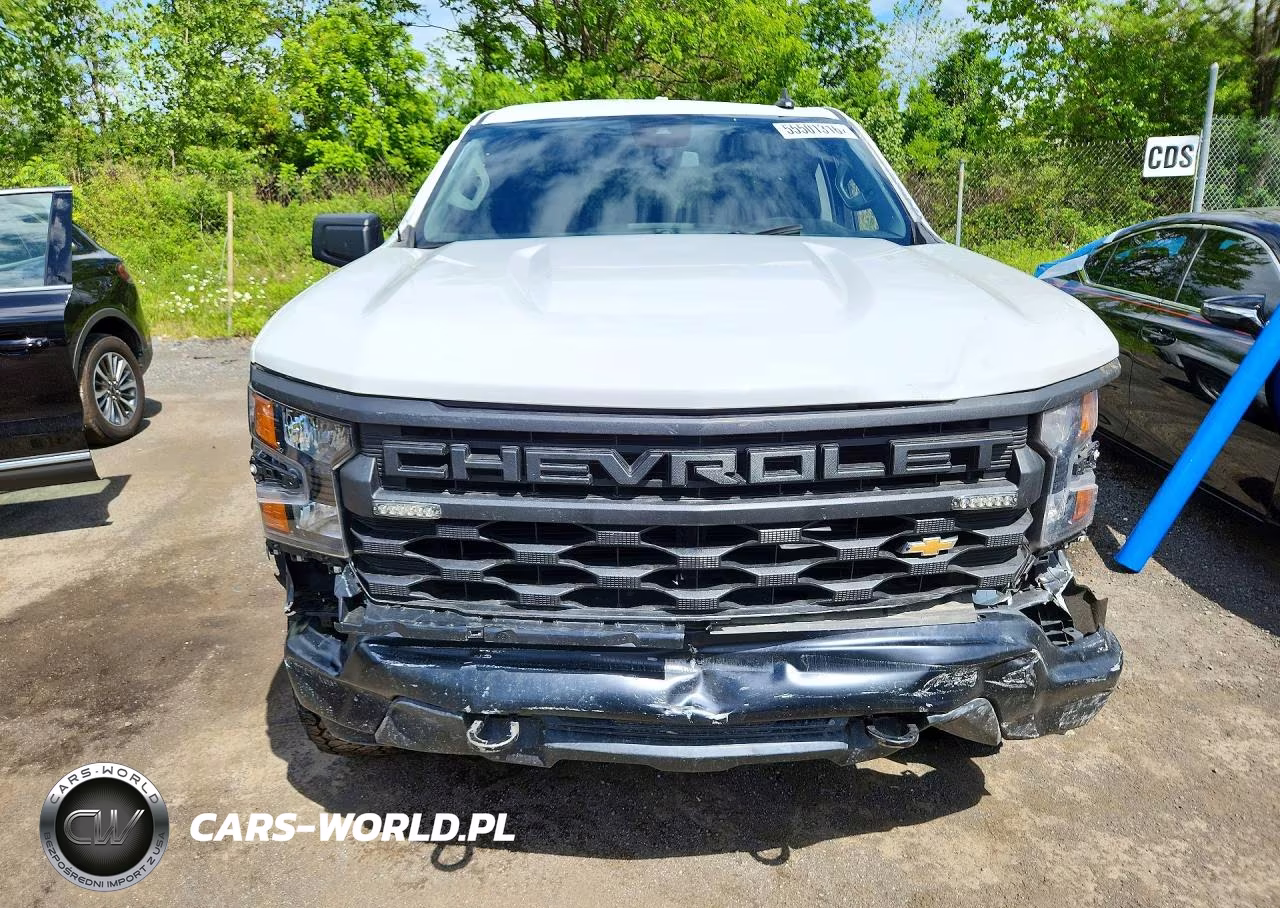 2024 Chevrolet Silverado K1500 VIN:1GCUDAEDXRZ311404 - 5
