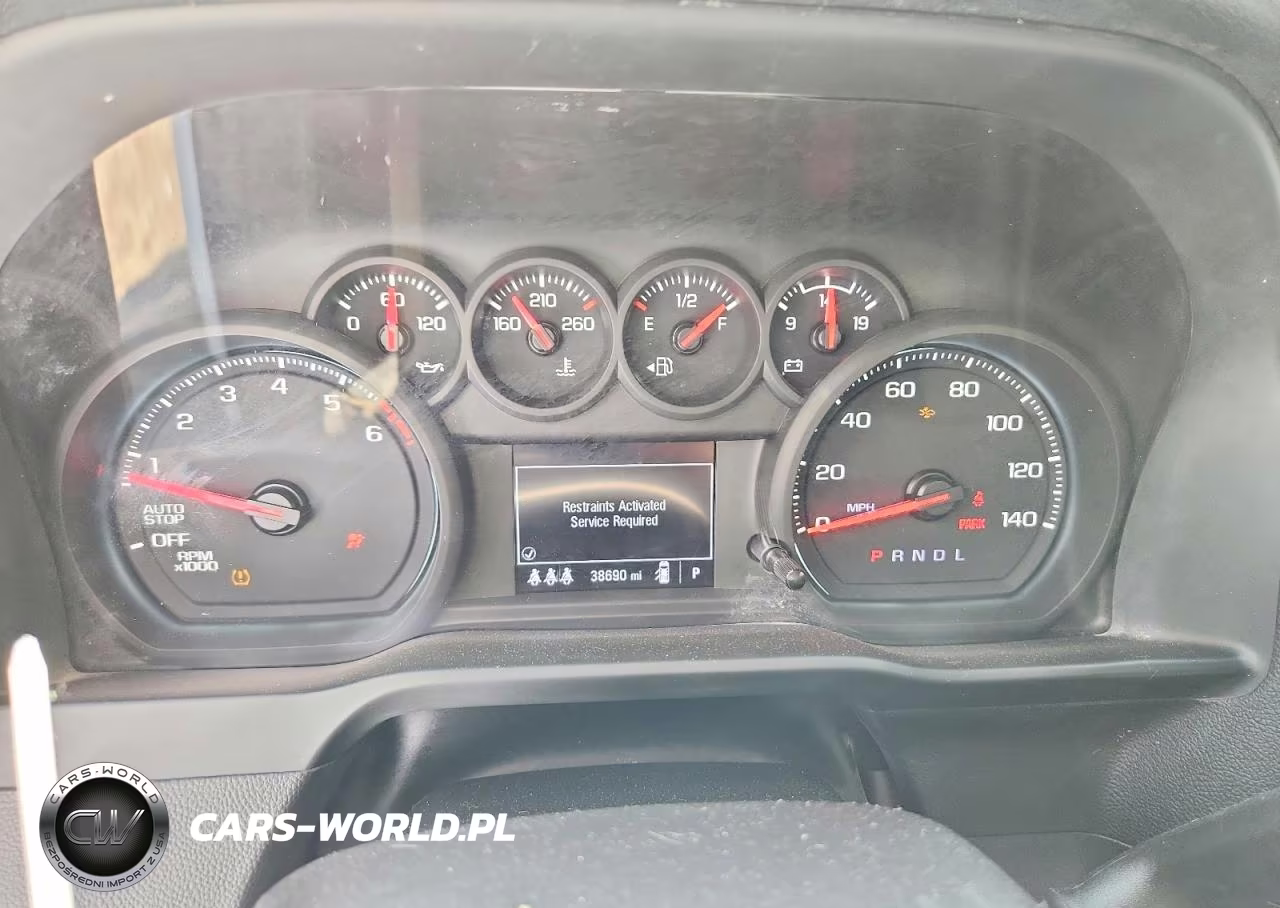 2024 Chevrolet Silverado K1500 VIN:1GCUDAEDXRZ311404 - 9