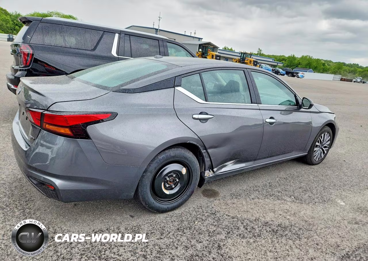 2025 Nissan Altima Sv VIN:1N4BL4DW2SN373588 - 3