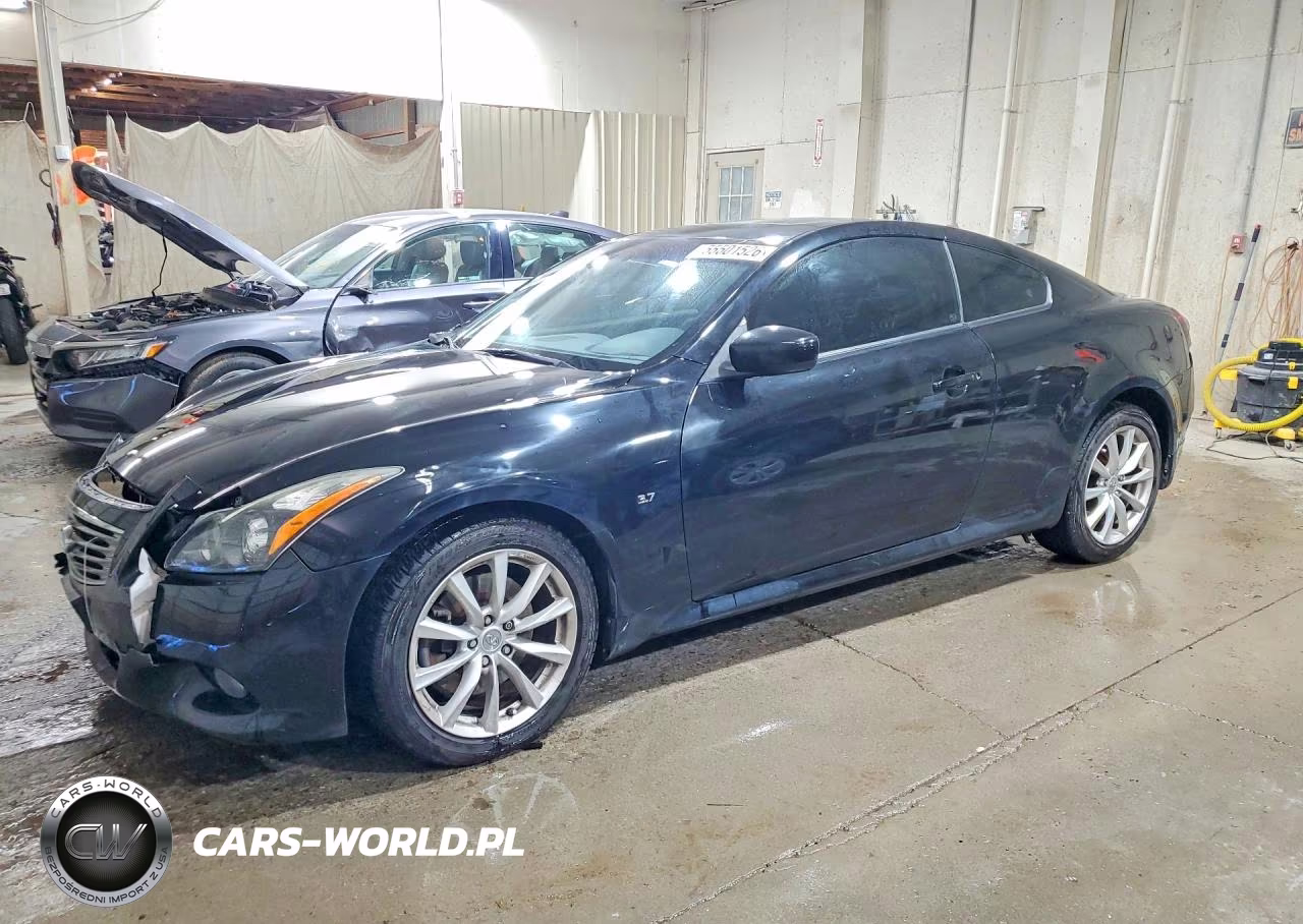 2015 Infiniti Q60 Coupe Base