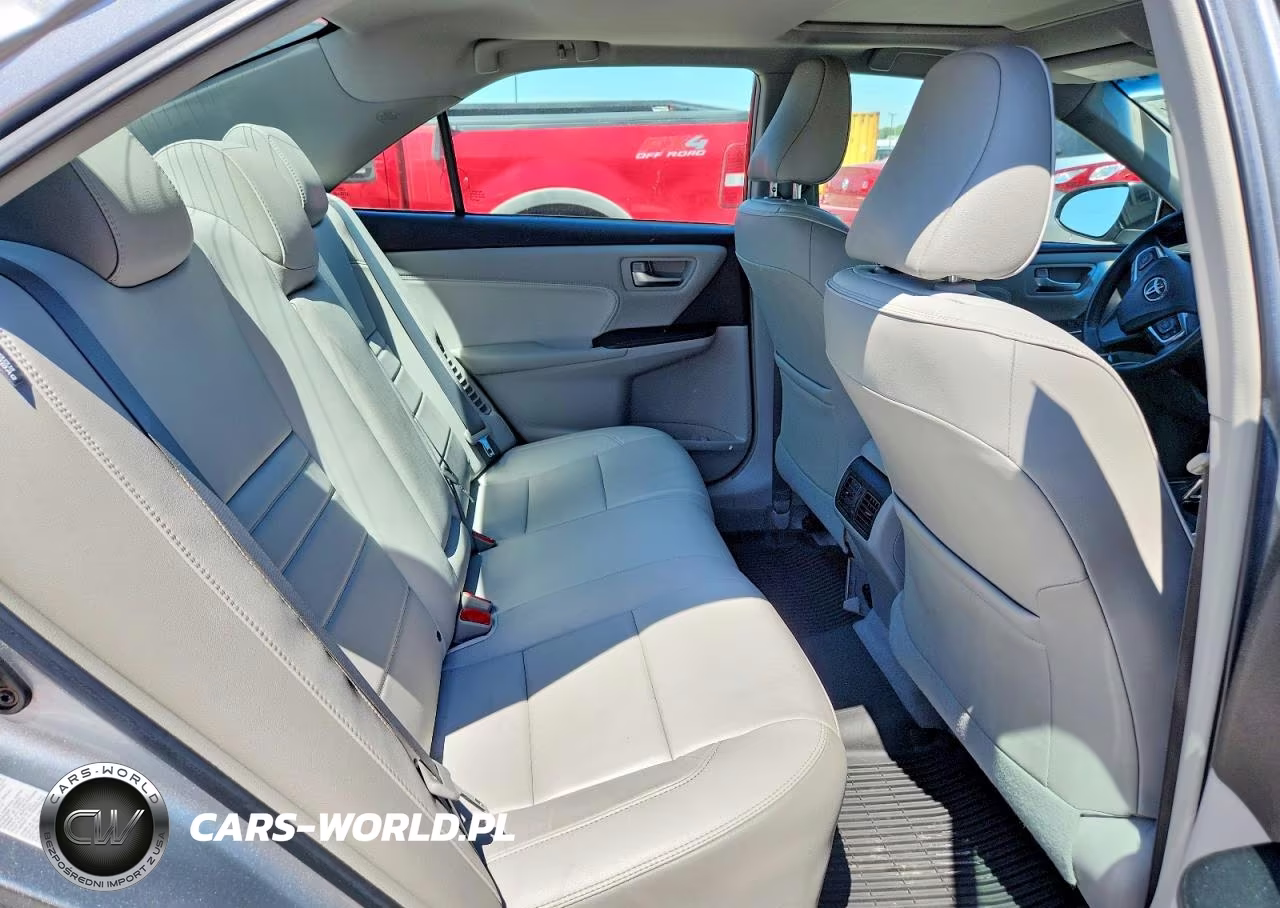 2017 Toyota Camry Hybrid Xle VIN:4T1BD1FK4HU221080 - 10