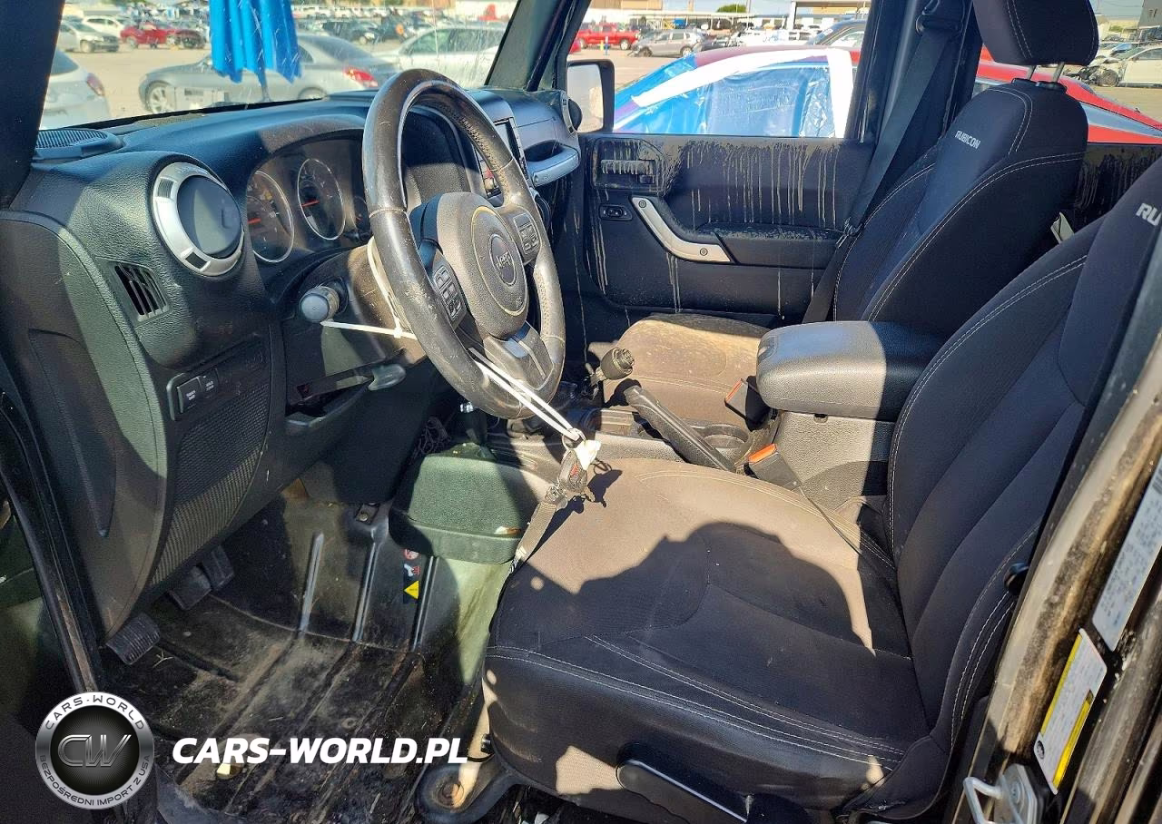 2015 Jeep Wrangler Unlimited Rubicon VIN:1C4BJWFG5FL558785 - 7