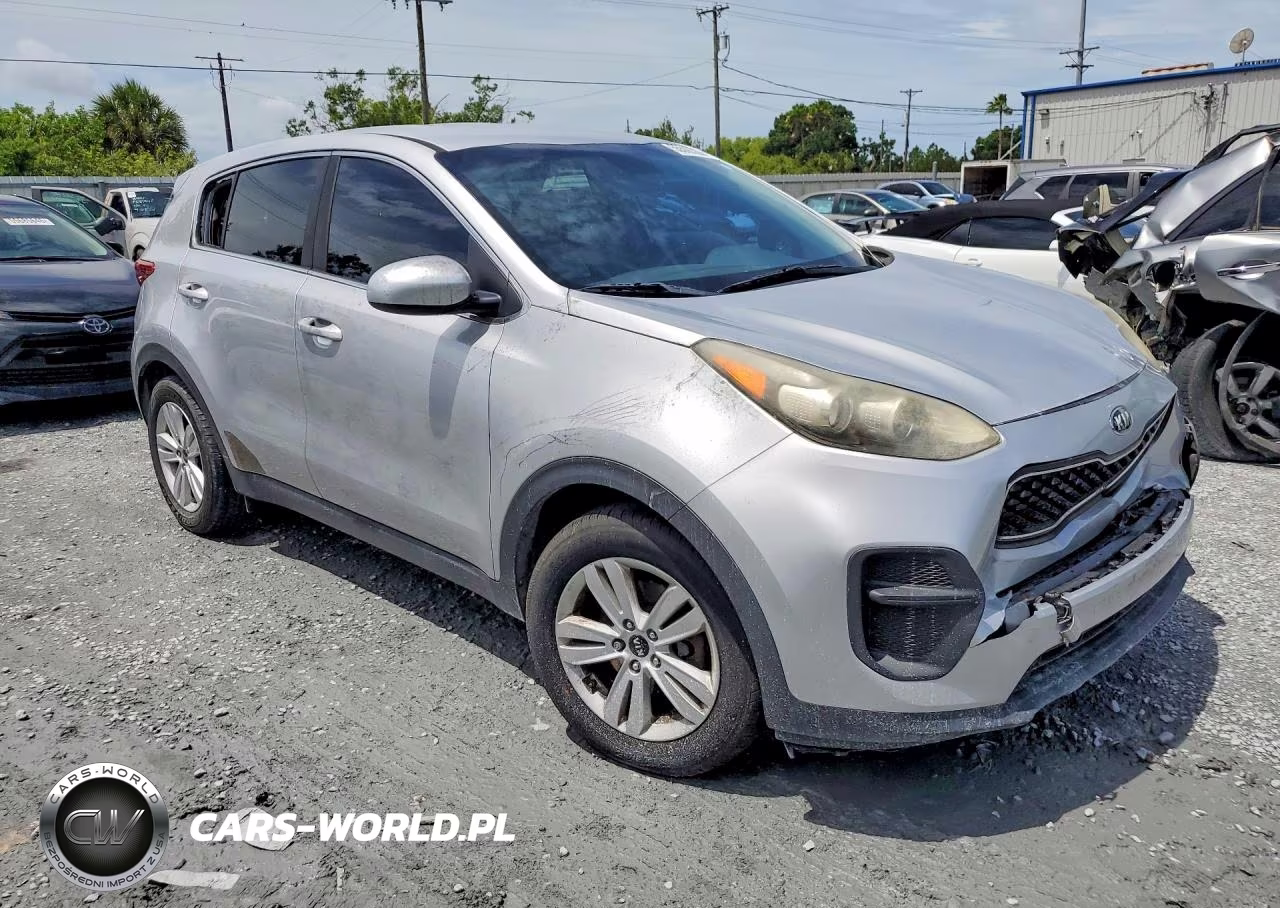 2018 Kia Sportage Lx VIN:KNDPM3AC7J7357696 - 4