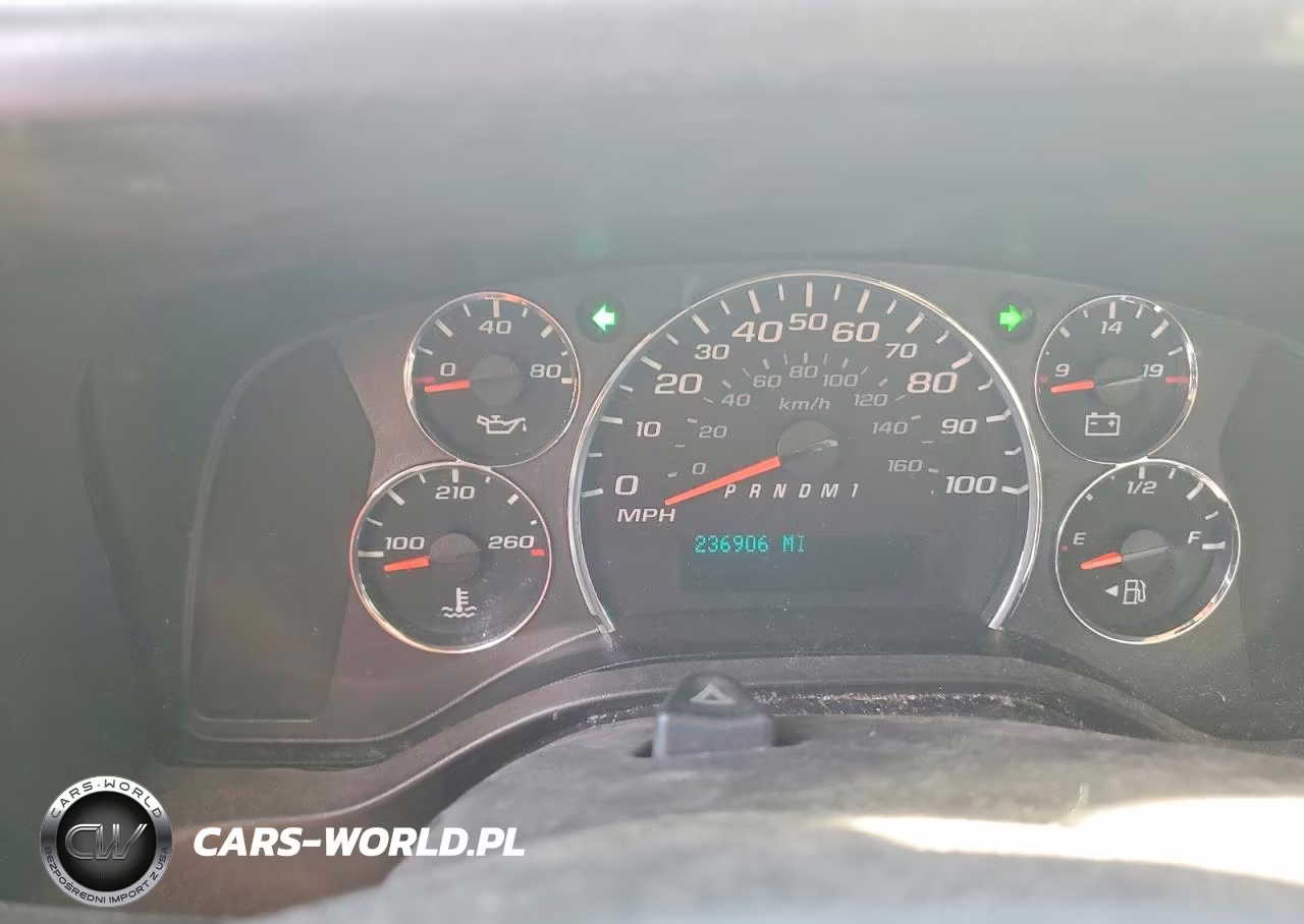 2016 Chevrolet Express G4500 VIN:1GB6GUCG3G1126139 - 8