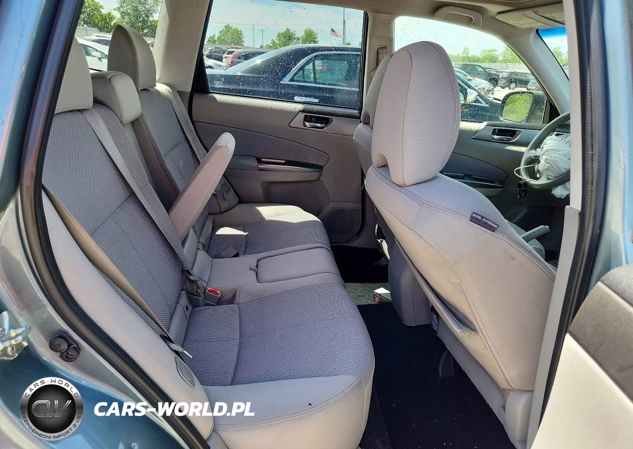 2012 Subaru Forester 2.5X Premium VIN:JF2SHBDC1CH416874 - 10