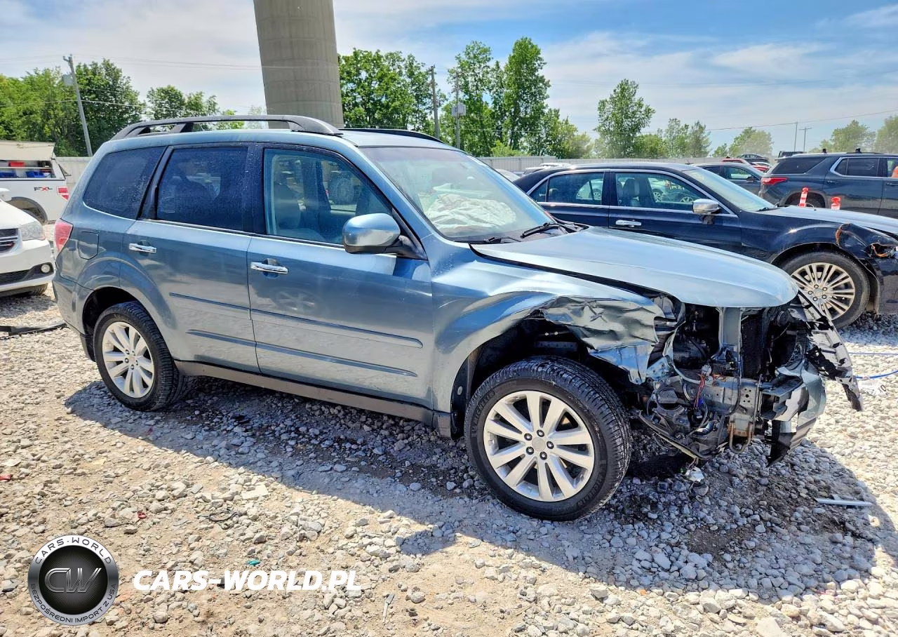2012 Subaru Forester 2.5X Premium VIN:JF2SHBDC1CH416874 - 4