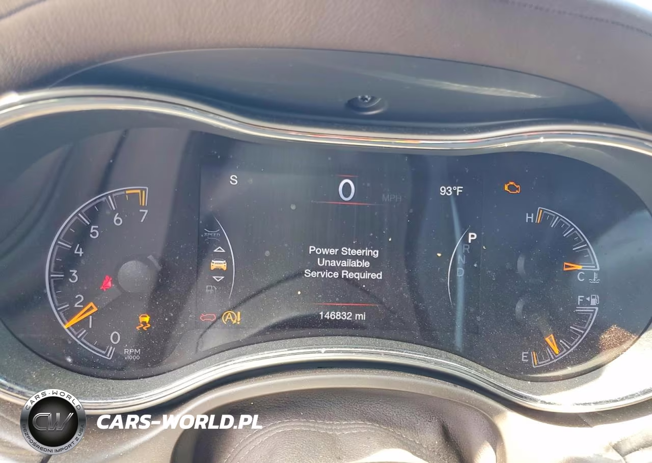 2018 Jeep Grand Cherokee Overland VIN:1C4RJECG2JC353656 - 9