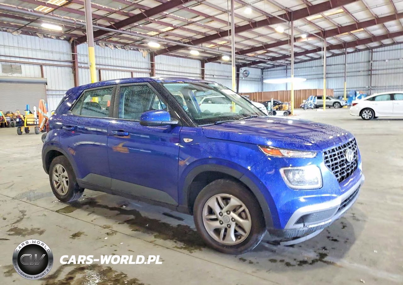 2021 Hyundai Venue Se VIN:KMHRB8A36MU066653 - 4