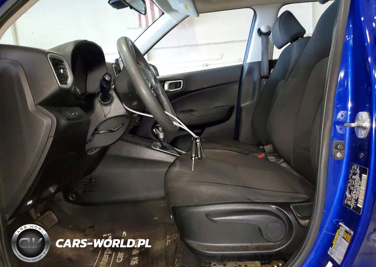 2021 Hyundai Venue Se VIN:KMHRB8A36MU066653 - 7