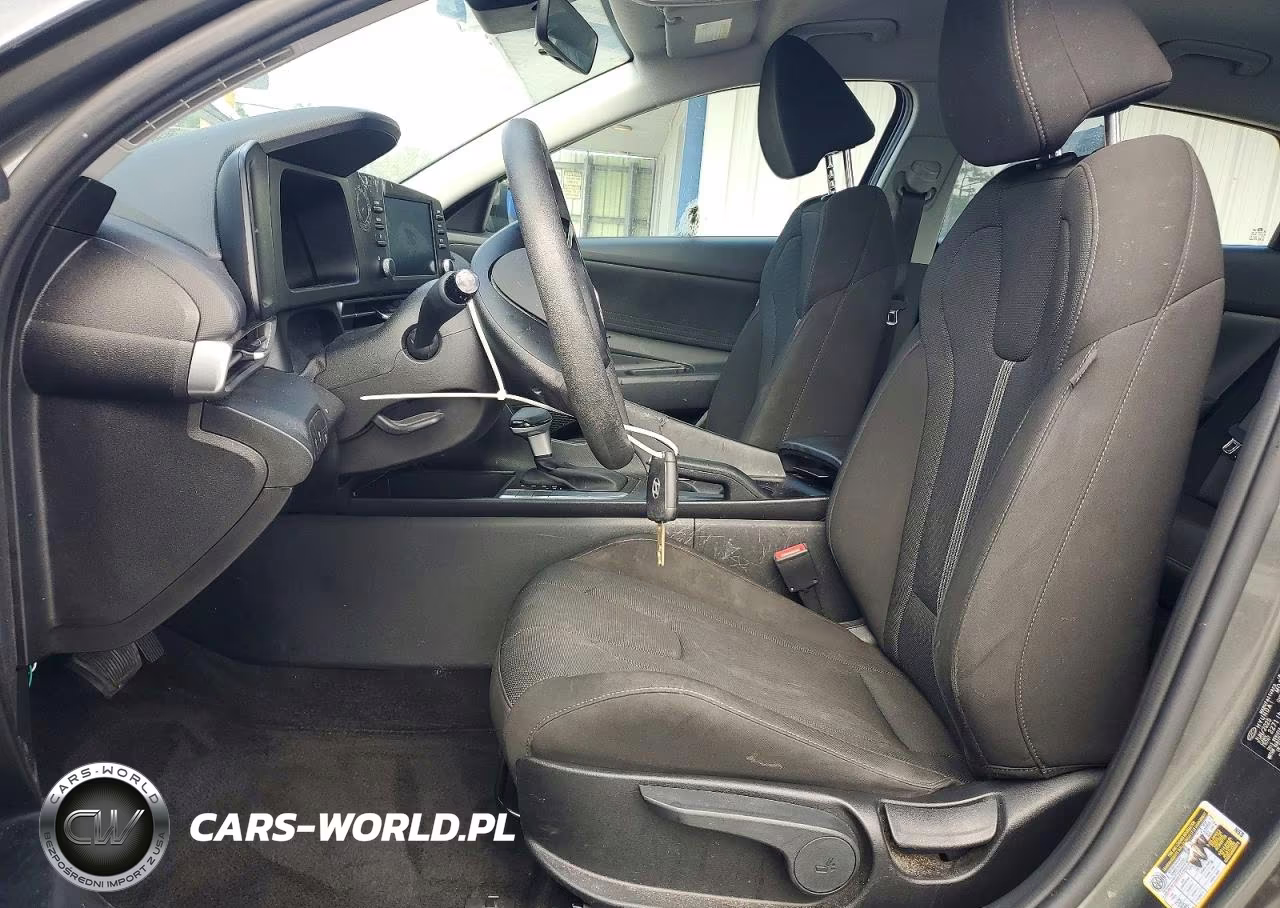 2025 Hyundai Elantra Se VIN:KMHLL4DG5SU050760 - 7
