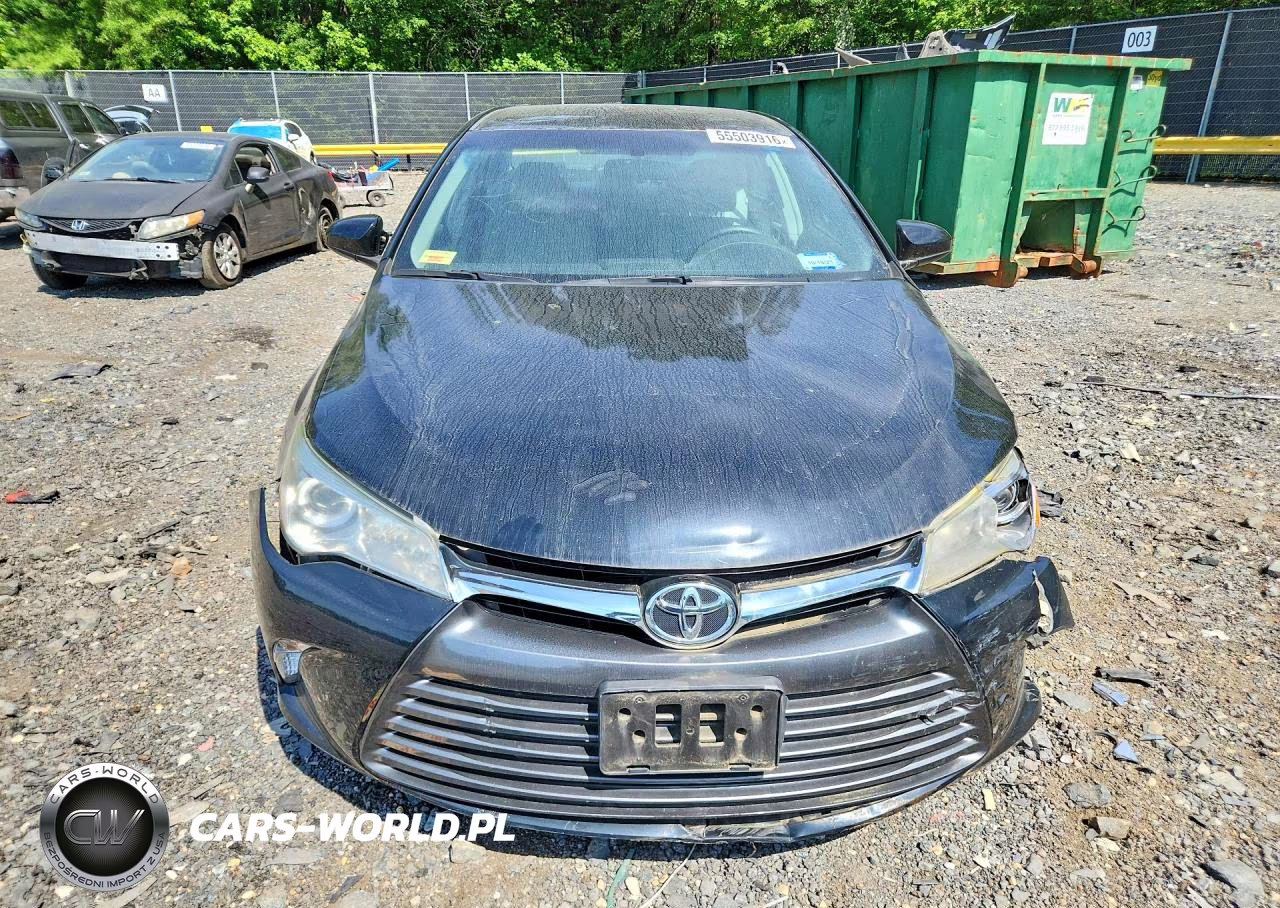 2017 Toyota Camry Le VIN:4T1BF1FK9HU674704 - 5