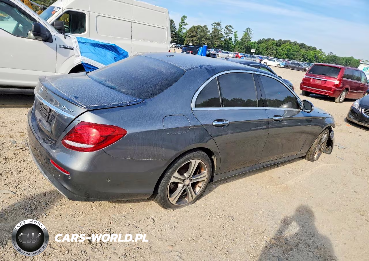 2017 Mercedes-Benz E 300 4Matic VIN:WDDZF4KB7HA076113 - 3