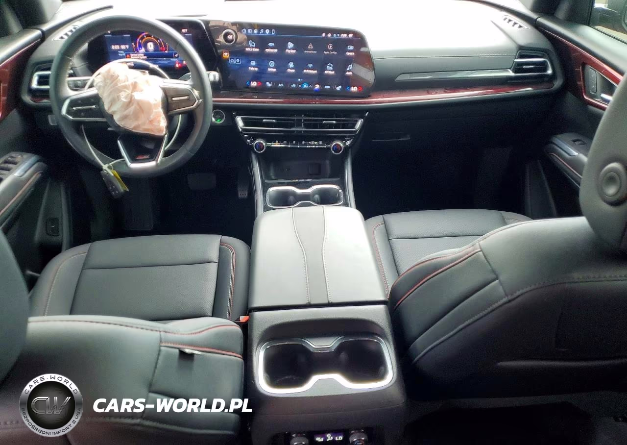 2026 Chevrolet Traverse Z71 VIN:1GNEVJKS1TJ117622 - 8