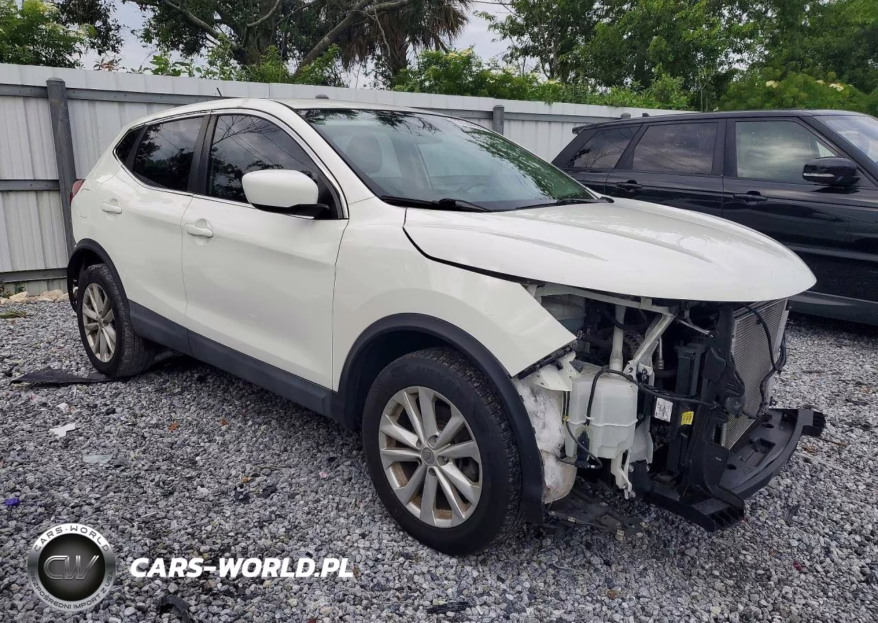 2018 Nissan Rogue Sport S VIN:JN1BJ1CP1JW100906 - 4