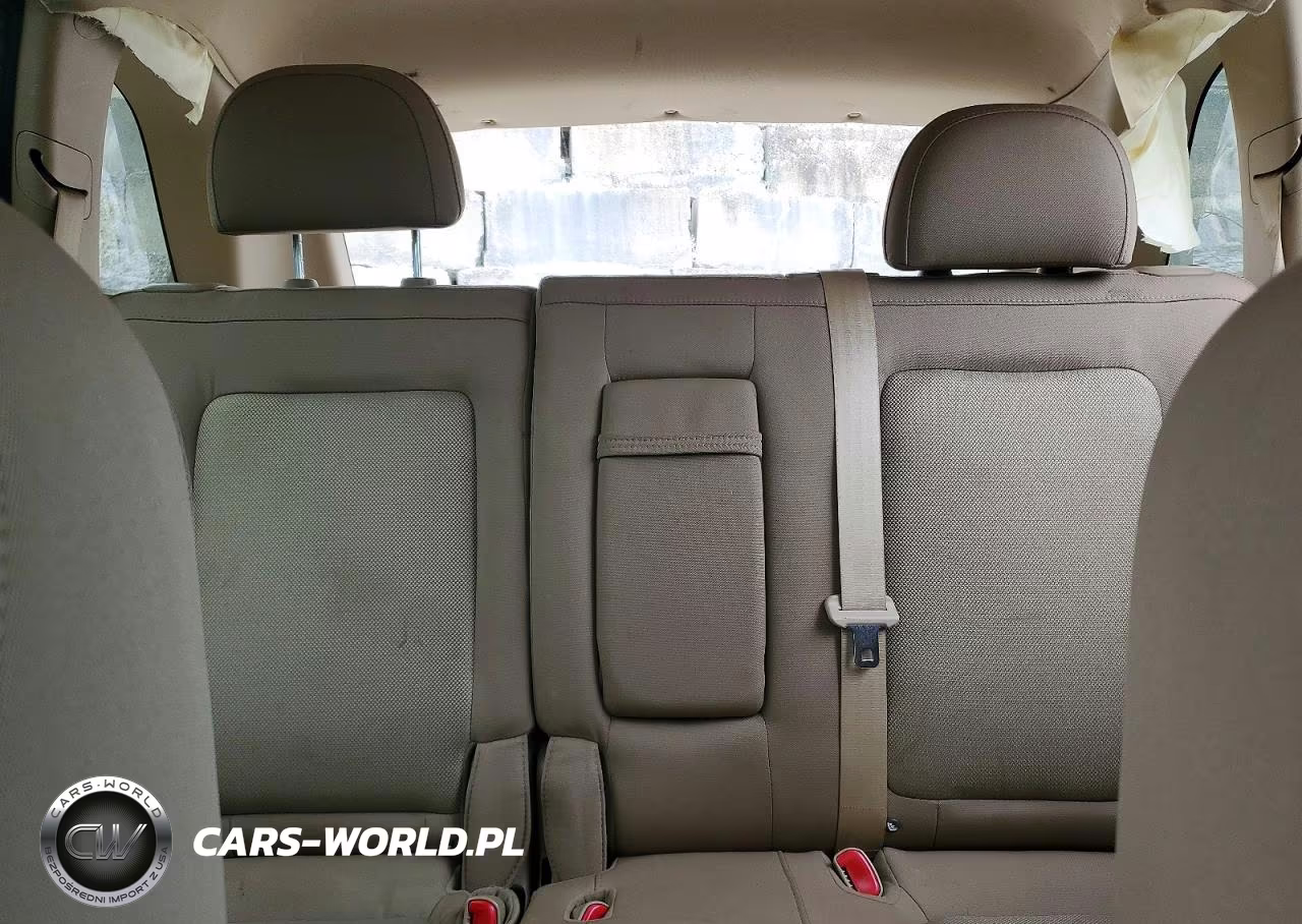2008 Saturn Vue Xe VIN:3GSCL33P58S641524 - 10