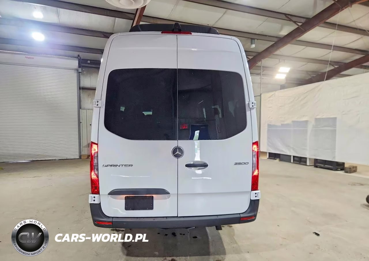 2025 Mercedes-Benz Sprinter 2500 VIN:W1Z4KGHY0ST217703 - 6