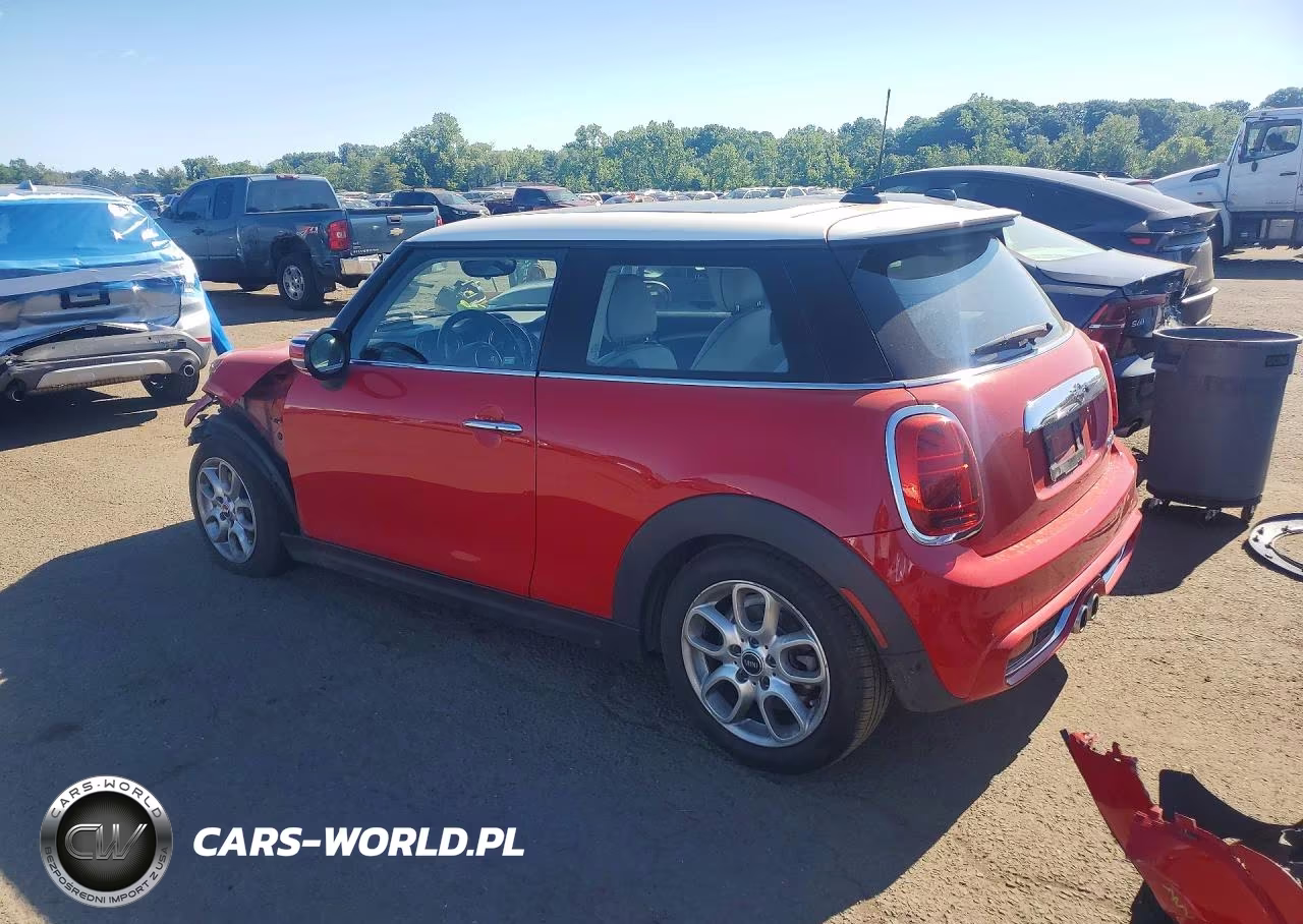 2021 Mini Cooper S VIN:WMWXR5C01M2N82937 - 2