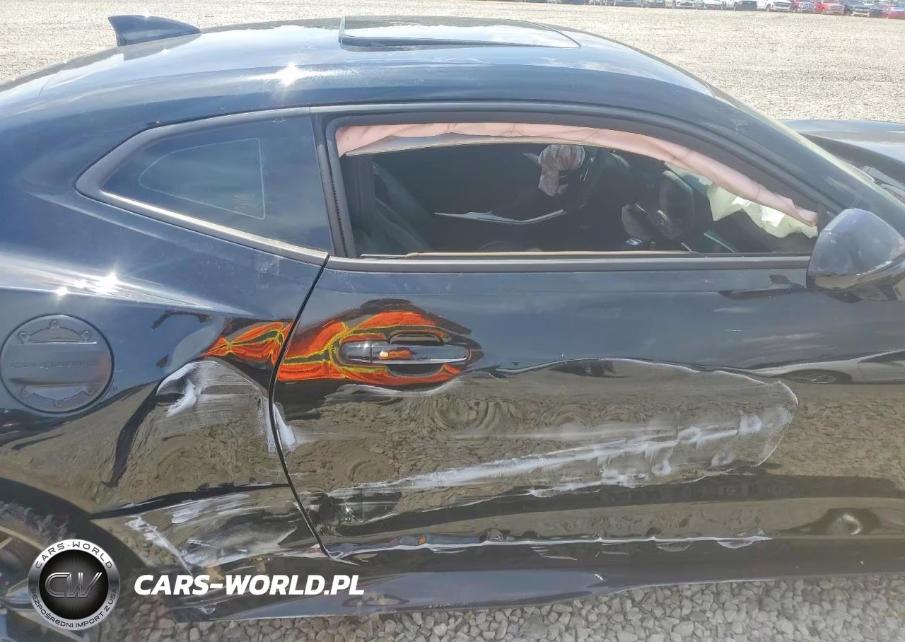 2018 Chevrolet Camaro Zl1 VIN:1G1FK1R65J0144316 - 10
