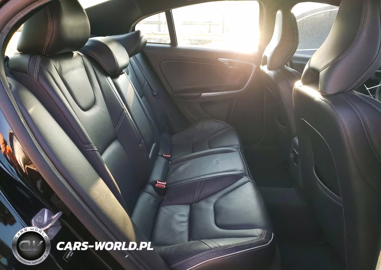 2016 Volvo S60 R Design VIN:YV126MFP8G2395301 - 10