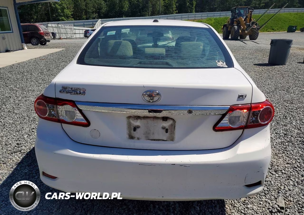 2013 Toyota Corolla Le VIN:2T1BU4EE3DC935047 - 6