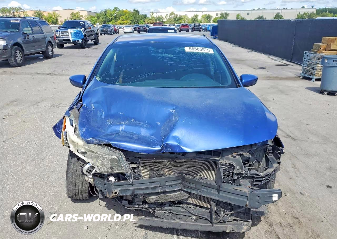 2017 Kia Forte Lx VIN:3KPFK4A76HE095335 - 5
