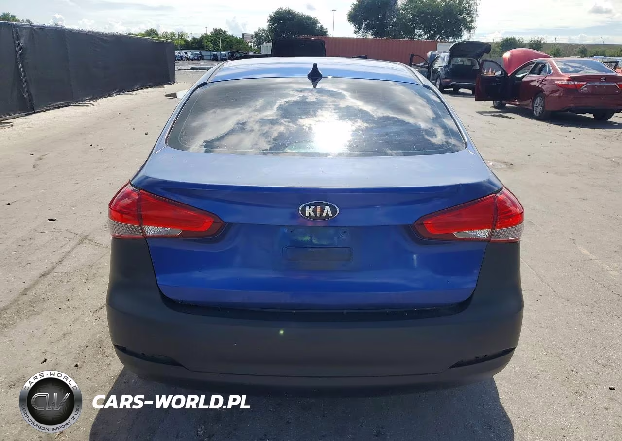 2017 Kia Forte Lx VIN:3KPFK4A76HE095335 - 6
