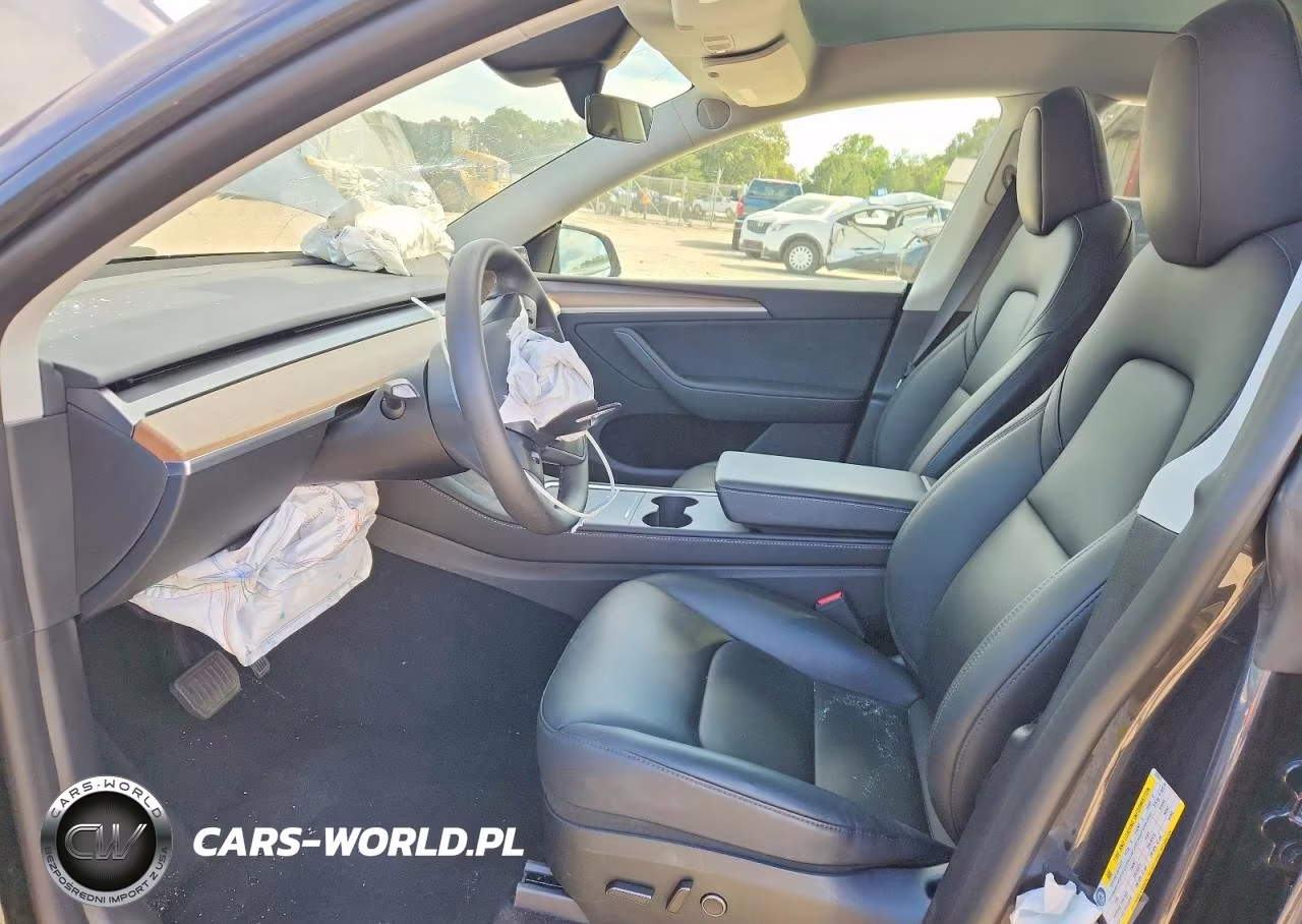 2024 Tesla Model Y VIN:7SAYGDEE3RA222671 - 7