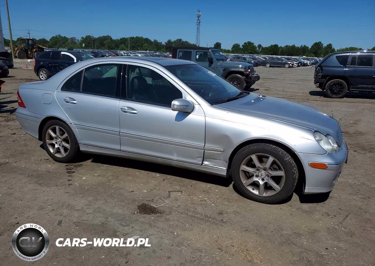2007 Mercedes-Benz C 280 4Matic VIN:WDBRF92H17F896649 - 4