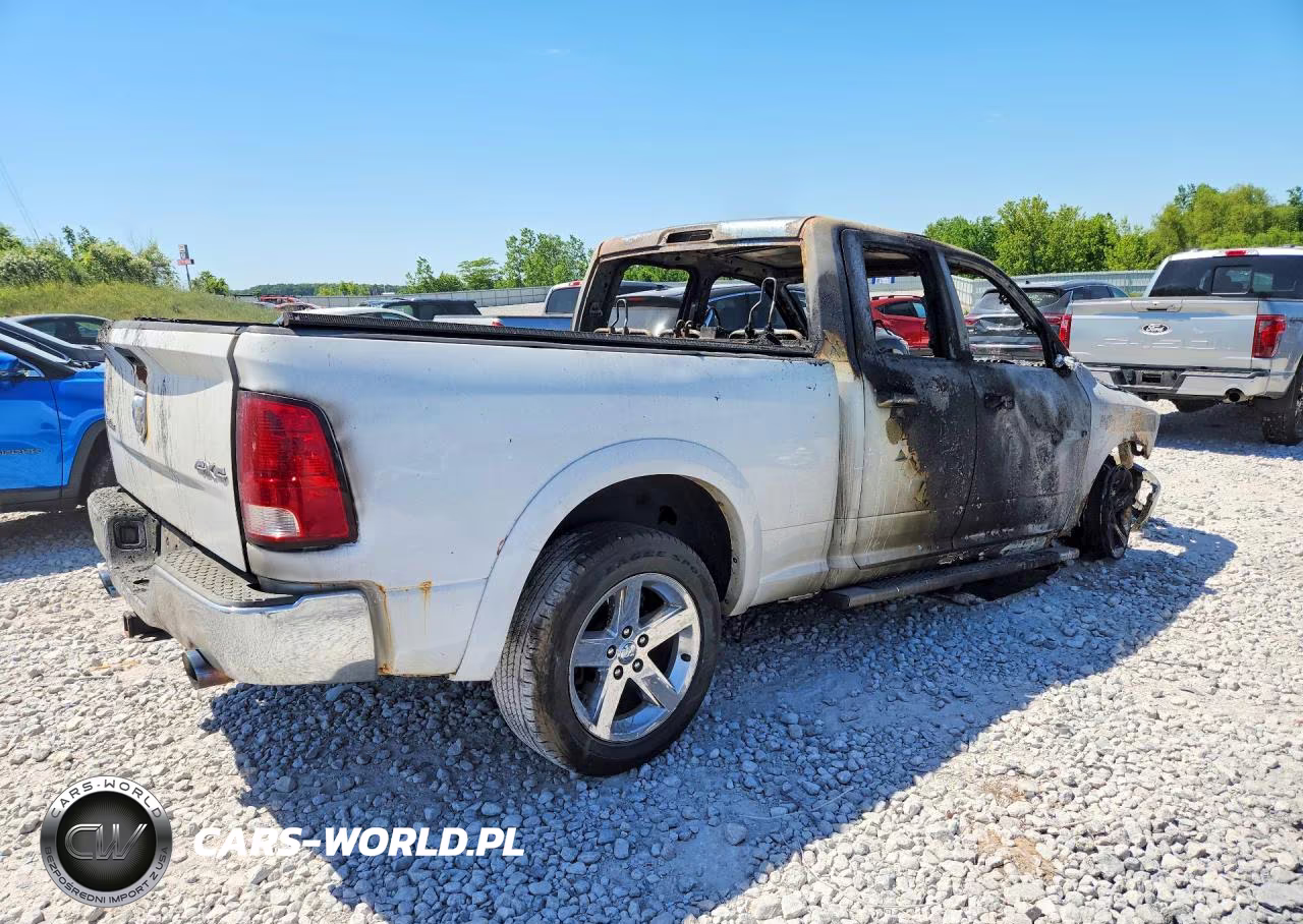 2012 Dodge Ram 1500 Slt VIN:1C6RD7GT5CS262844 - 3